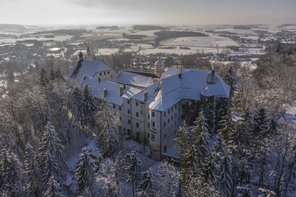 Schloss Ortenburg im Winter
